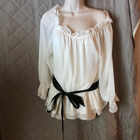 Blouse - Picture 1 of 6